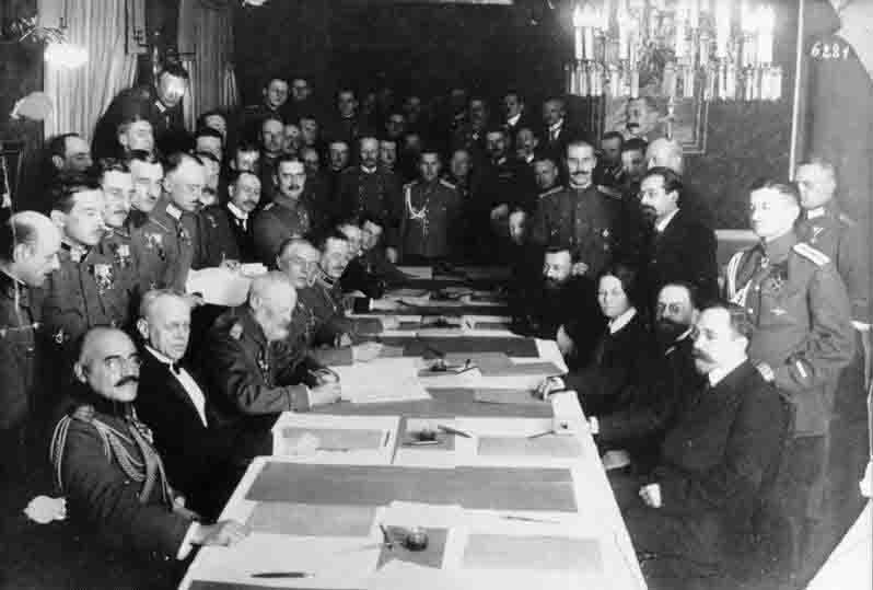 world-war-and-politics